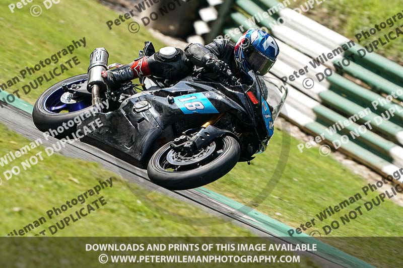 cadwell no limits trackday;cadwell park;cadwell park photographs;cadwell trackday photographs;enduro digital images;event digital images;eventdigitalimages;no limits trackdays;peter wileman photography;racing digital images;trackday digital images;trackday photos